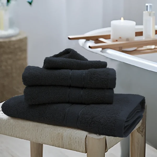 BYFT005660 DAFFODIL BATH TOWEL BLACK Set of 1 C